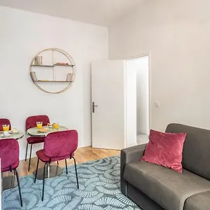 Modern - 1br-4p - Parc De Belleville , Paris Frankreich